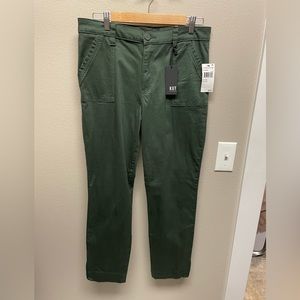 KUT by the Kloth size 10 high rise straight leg “chris” ankle length NWT